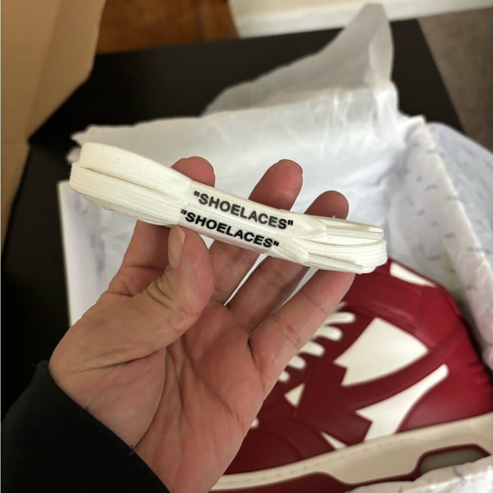 Off white. Brand new. From nordstrom ordered wrong size . See pictures below